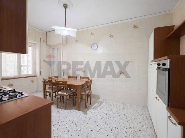 Ufficio Centro, Casoria, NA Affitto