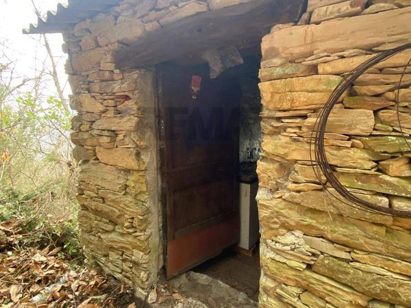 Rustico Vescina, Avegno, GE Vendita