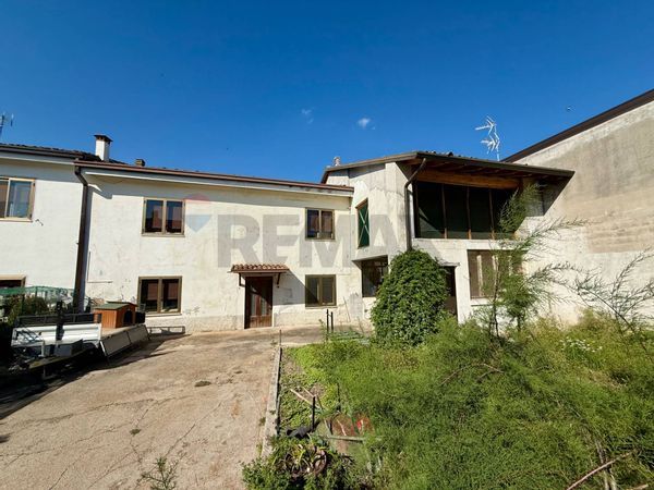 Cascina/Casale Medole, MN Vendita