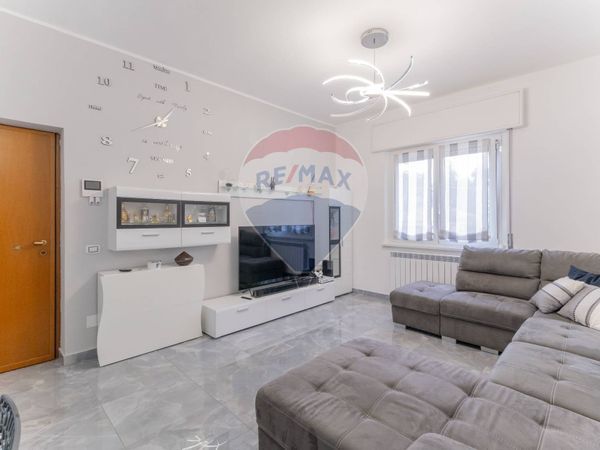 Appartamento Cairate, VA Vendita - Foto 4