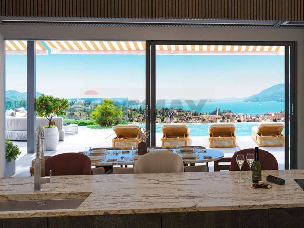 Villa singola Suna, Verbania, VB Vendita