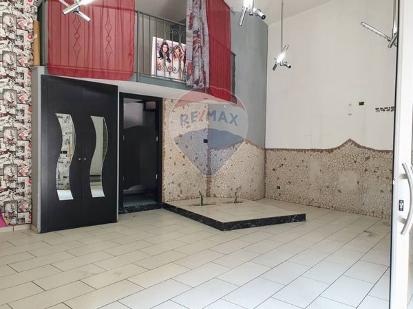 Locale Commerciale Zona Centro, Afragola, NA Affitto