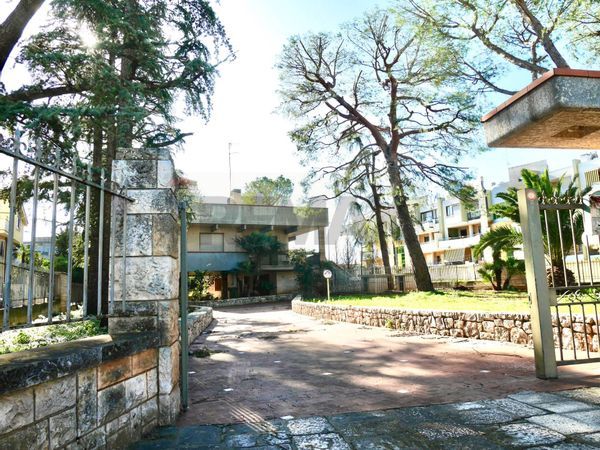 Villa singola Conversano, BA Vendita