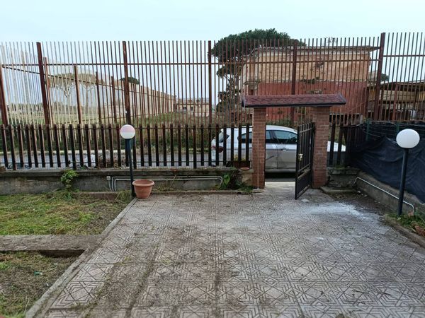 Appartamento Carinola, CE Vendita