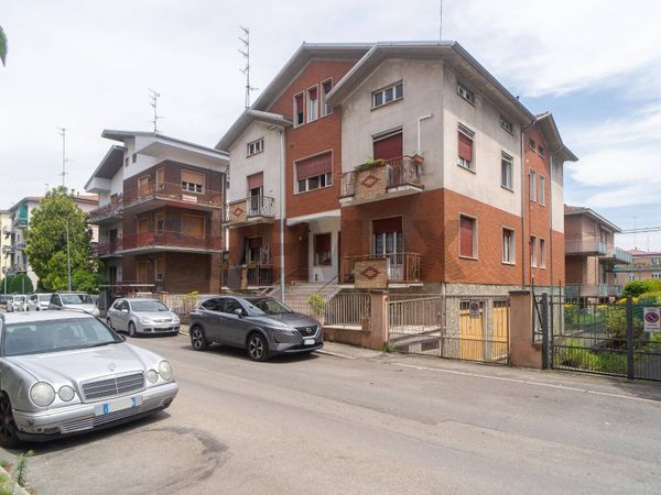 Stanza Lubiana, Parma, PR Affitto