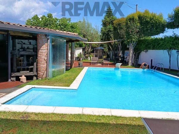 Casa Vacanze Acireale, CT Vendita