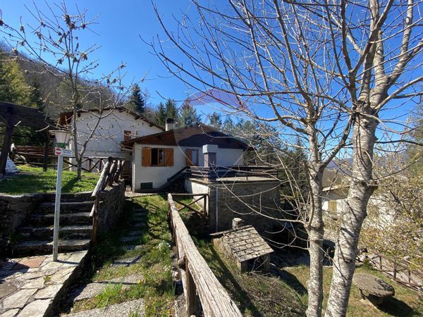 Casa Semindipendente Santo Stefano d'Aveto, GE Vendita - Foto 4