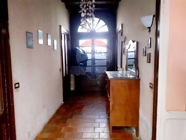 Casa Indipendente Canneto sull'Oglio, MN Vendita