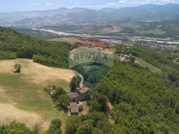 Casa Indipendente Riviano, Varano de' Melegari, PR Vendita