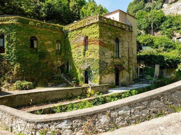 Albergo/Hotel Pontone, Scala, SA Vendita