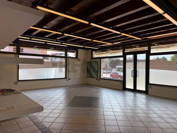 Locale Commerciale Centro, Belluno, BL Vendita