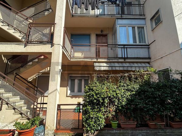 Appartamento Viggiù, VA Vendita