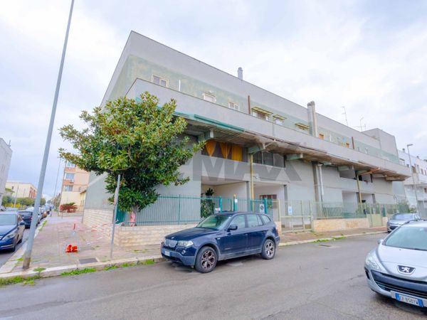 Villa a schiera Casamassima, BA Vendita