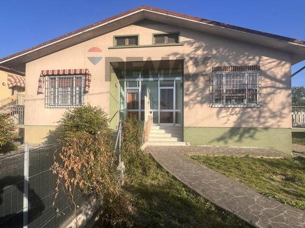 Villetta bifamiliare Santa Croce, Sermide e Felonica, MN Vendita