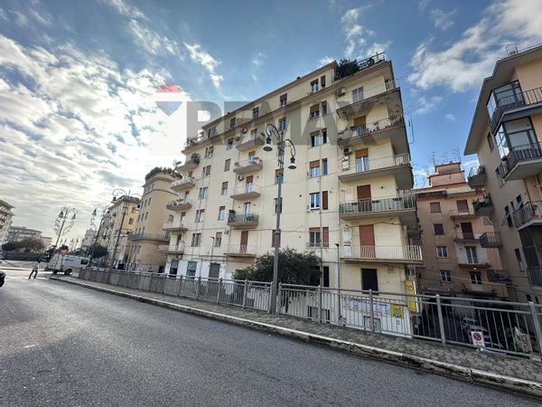 Appartamento Centro, Salerno, SA Vendita