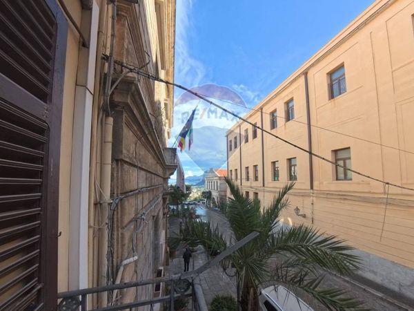 Appartamento Carini, PA Vendita