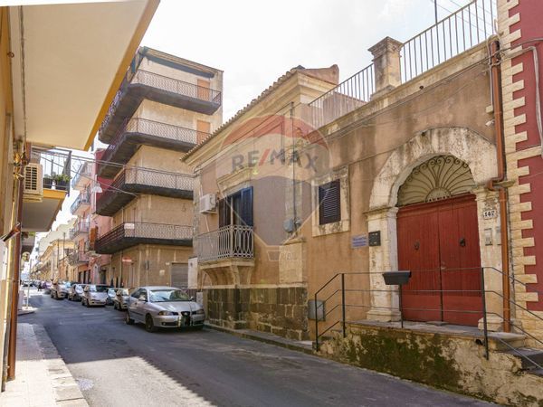 Appartamento Carlentini, SR Vendita