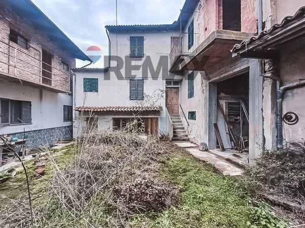 Casa Semindipendente Camagna Monferrato, AL Vendita