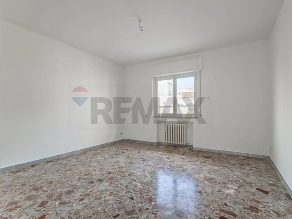 Appartamento Capurso, BA Vendita