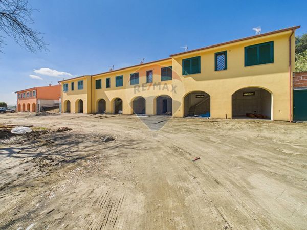 Villa a schiera Le Rughe, Formello, RM Vendita