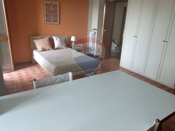 Stanza Novara, NO Affitto - Foto 2