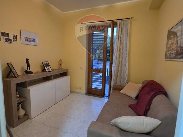 Appartamento Pedara, CT Affitto