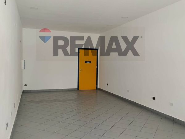 Negozio Cruillas, Palermo, PA Affitto