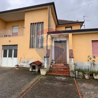 Fattoria Lioni, AV Vendita