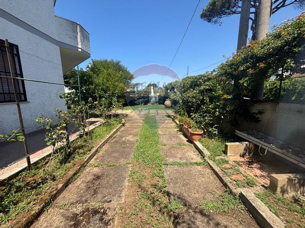Villetta bifamiliare Lido dei Pini di Ardea, Ardea, RM Vendita - Foto 4