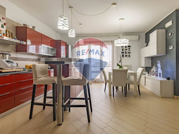 Appartamento Turi, BA Vendita