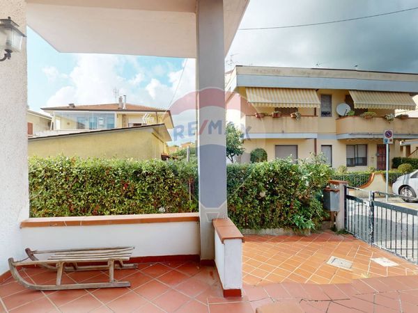 Villetta bifamiliare Torre del Lago Puccini, Viareggio, LU Vendita