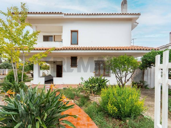 Villa singola Zona Su Spantu, Capoterra, CA Vendita