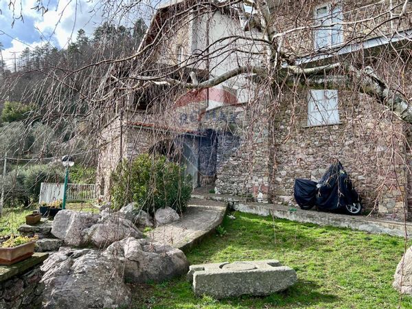 Appartamento Faggiona, Pignone, SP Vendita