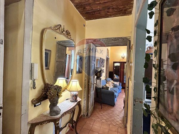 Appartamento Centro Storico, Salerno, SA Vendita