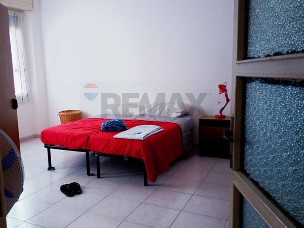 Stanza San Benedetto, Cagliari, CA Affitto - Foto 2