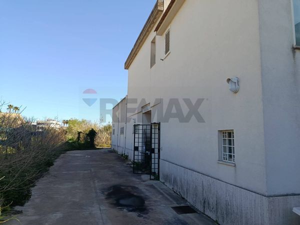 Villa singola Comiso, RG Vendita