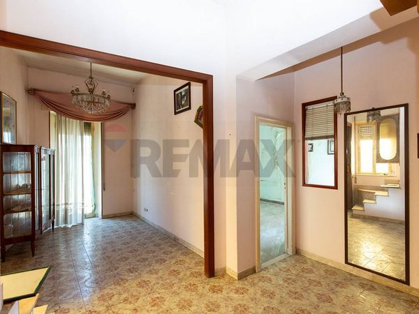 Casa Indipendente Carlentini, SR Vendita