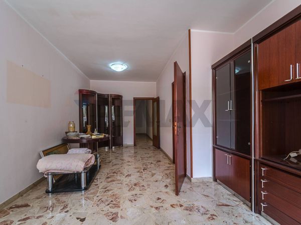 Appartamento Via G. Bruno P.zza Dante, Messina, ME Vendita - Foto 2