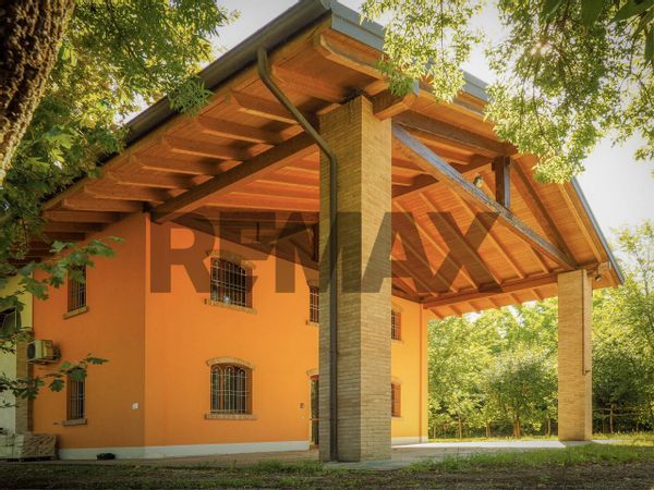 Cascina/Casale Cavriago, RE Vendita