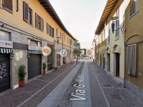 Locale Commerciale Arese, MI Affitto