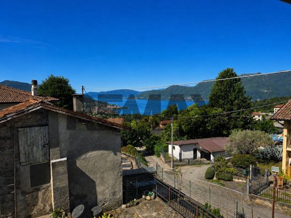 Casa Indipendente Luino, VA Vendita