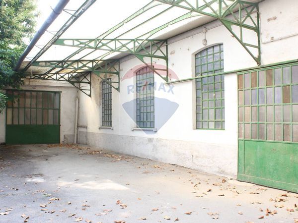Capannone Industriale Buscate, MI Affitto