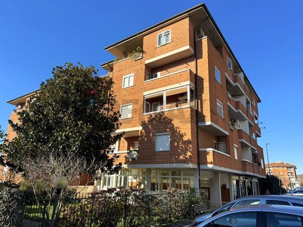 Appartamento Bracciano, RM Vendita