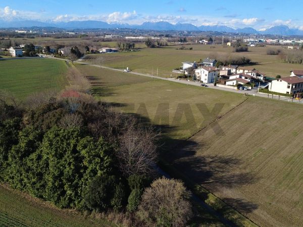 Terreno Martignacco, UD Vendita