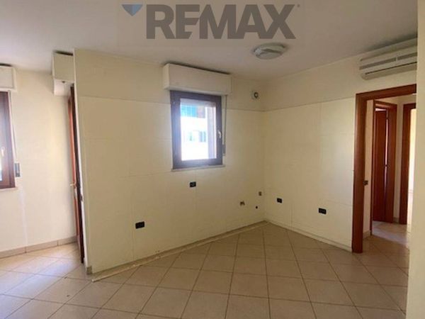 Ufficio Zona San Benedetto, Quartu Sant'Elena, CA Affitto - Foto 4