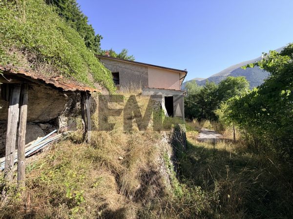 Cascina/Casale Opi, AQ Vendita