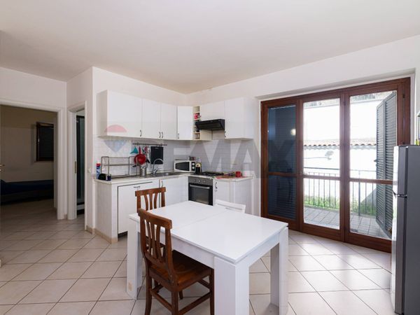 Appartamento Monterotondo Scalo, Monterotondo, RM Vendita