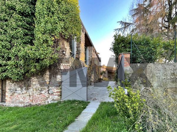 Casa Indipendente Montù Beccaria, PV Vendita