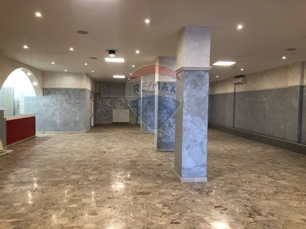 Locale Commerciale Ellera, Corciano, PG Affitto