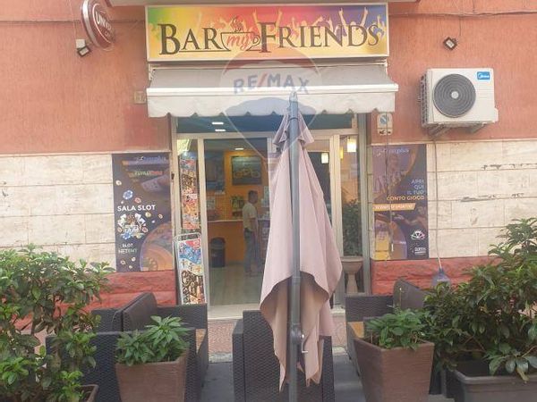 Locale Commerciale Tamburi, Taranto, TA Affitto